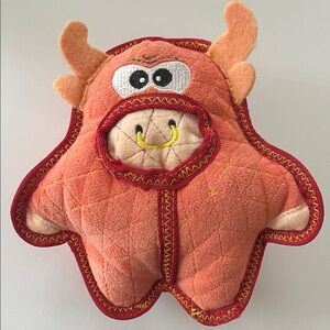 Outward Hound Xtreme Seamz Bull Plush Dog Toy‎